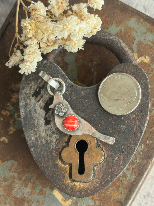 Cardinal sterling pendant with Red Spiny Oyster