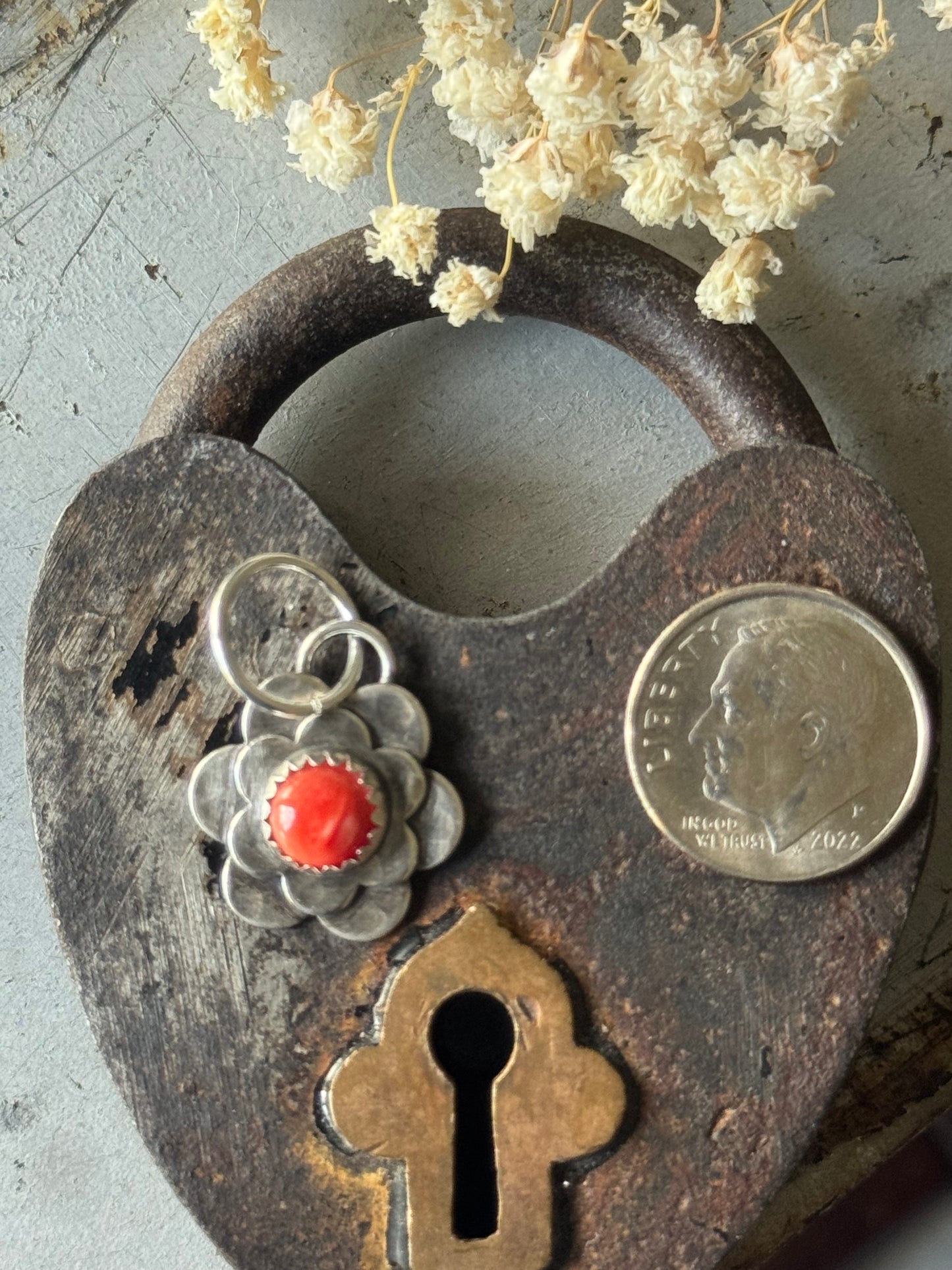 Double Flower pendant with Red Spiny Oyster
