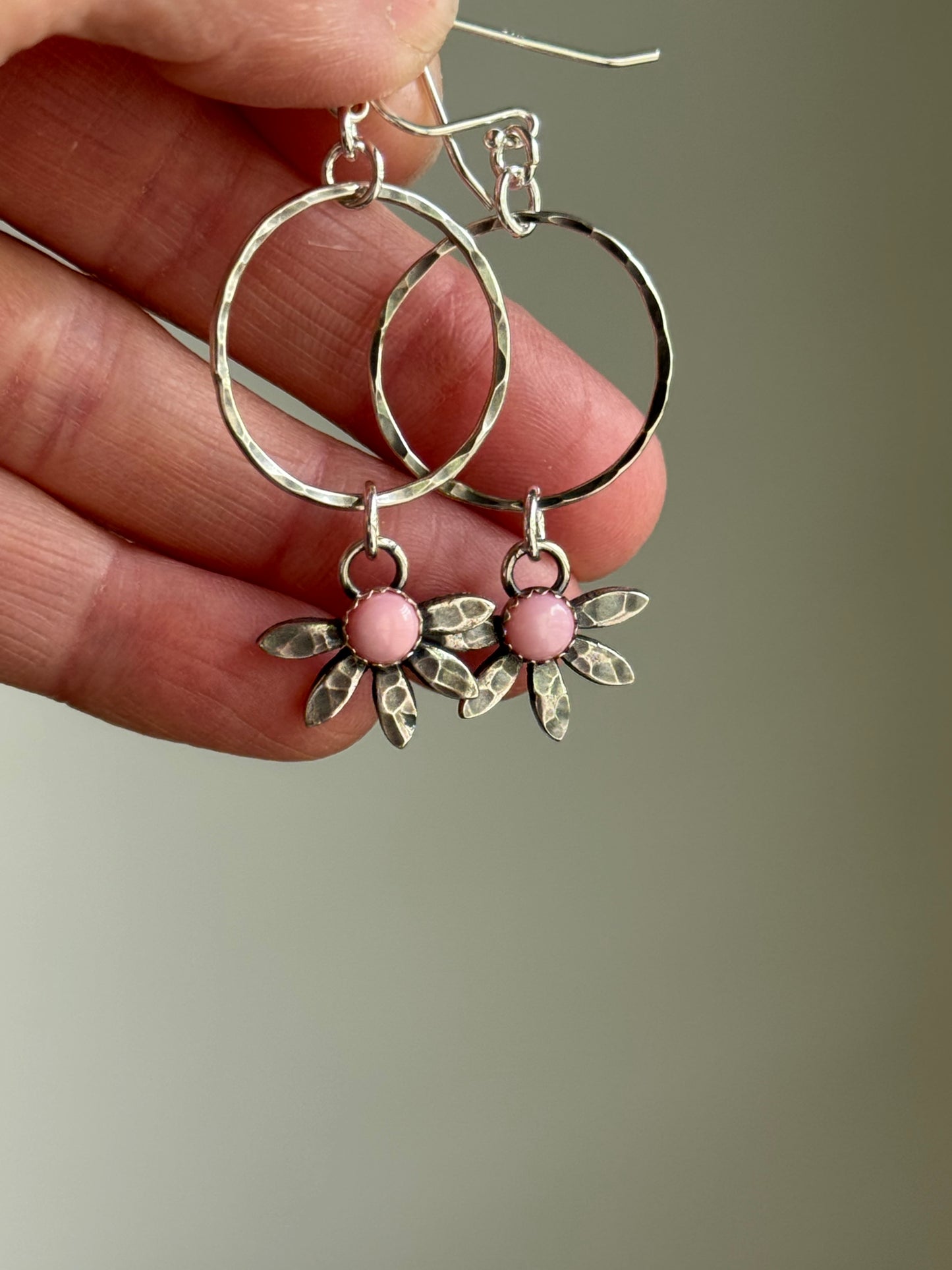 *Made to Order* Pink Queen Conch flower hoop earrings