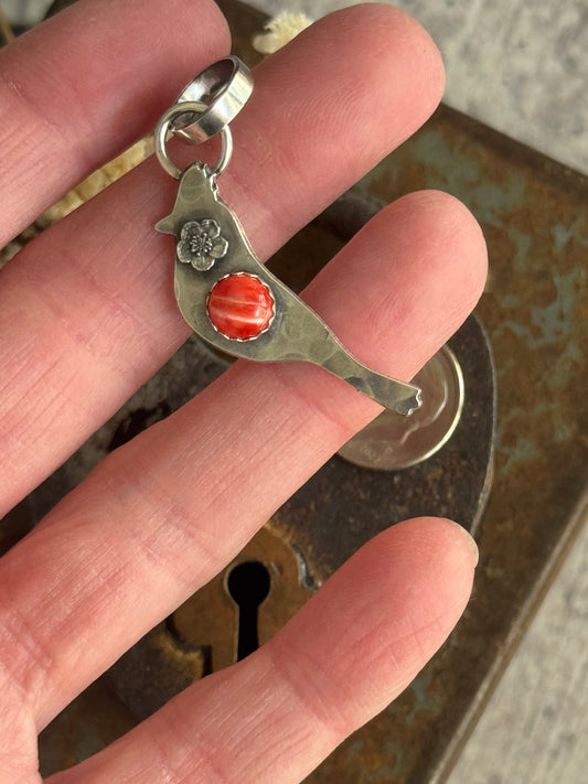 Cardinal sterling pendant with Red Spiny Oyster