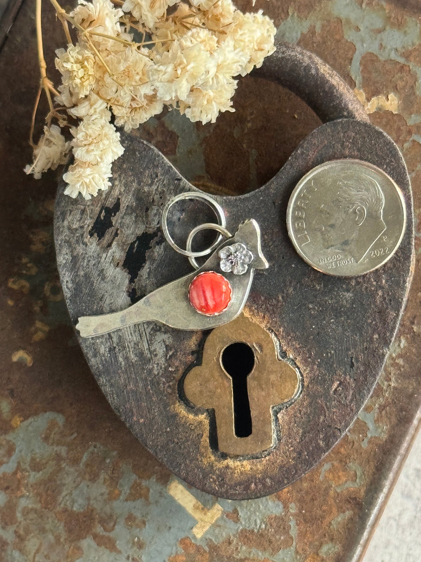 Cardinal sterling pendant with Red Spiny Oyster