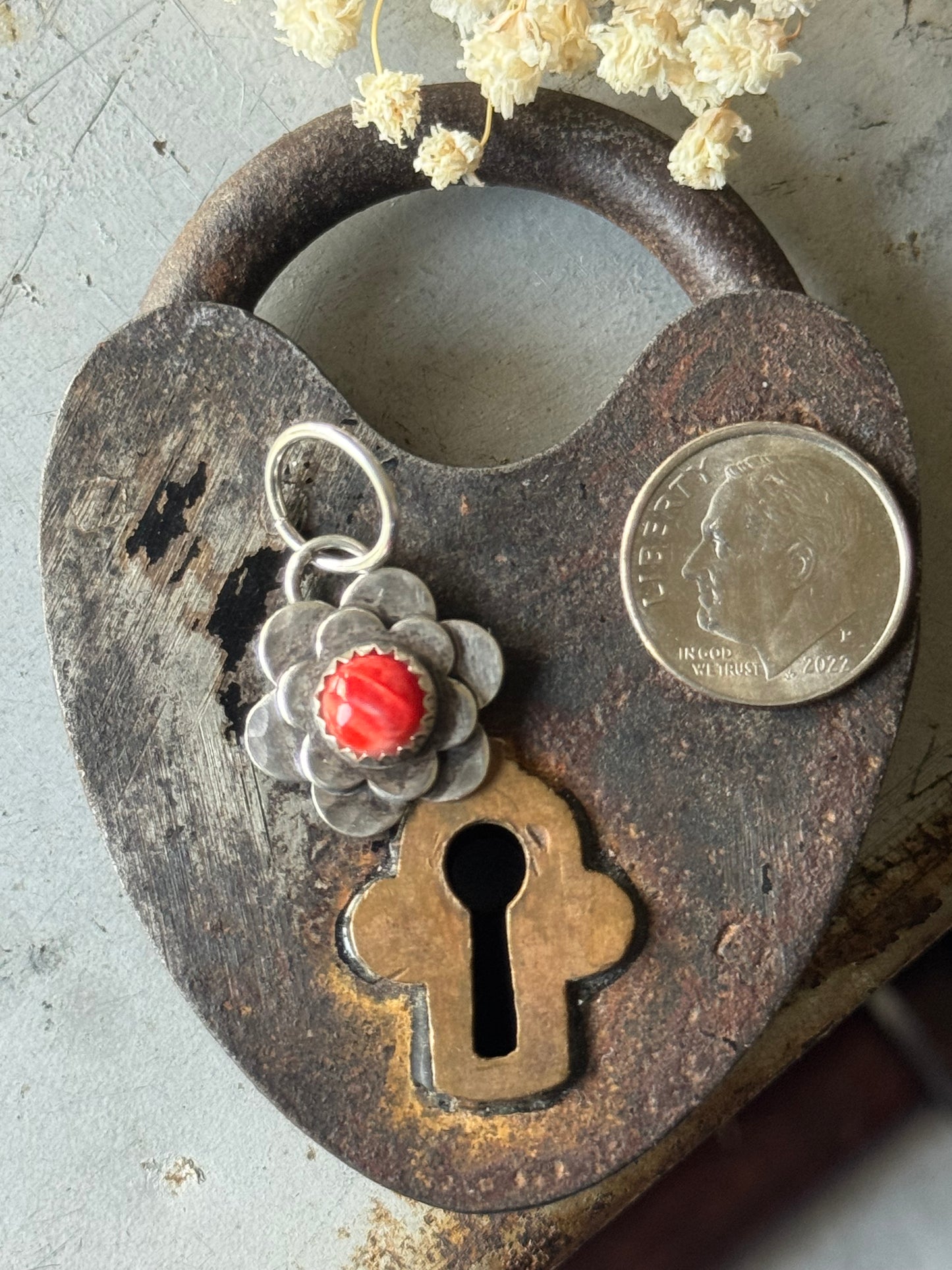 Double Flower pendant with Red Spiny Oyster