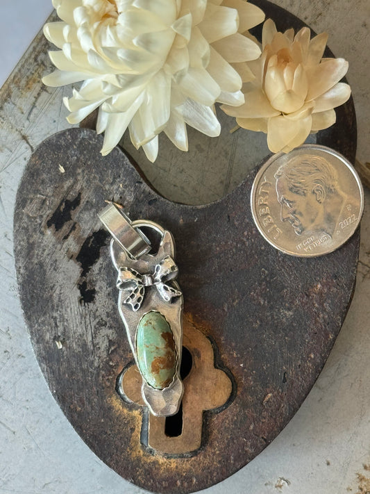 Horse Sterling pendant with Kingman Turquoise