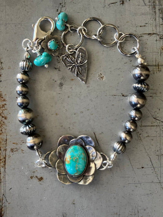 Lone Mountain Turquoise double bloom Navajo Pearl bracelet