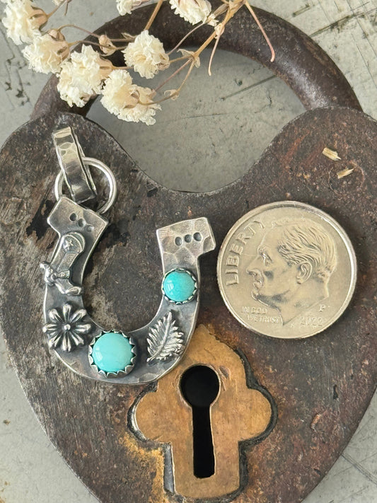 Kingman Turquoise sterling horseshoe pendant
