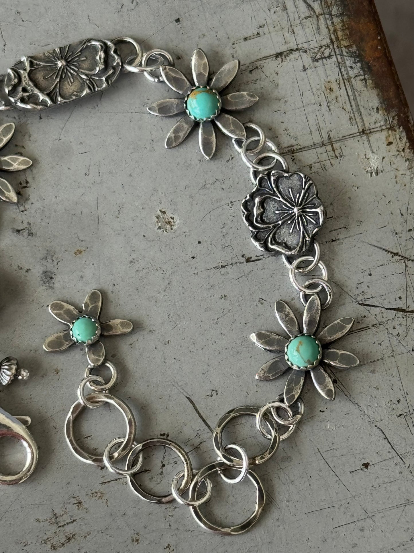 Kingman Turquoise sterling floral bracelet