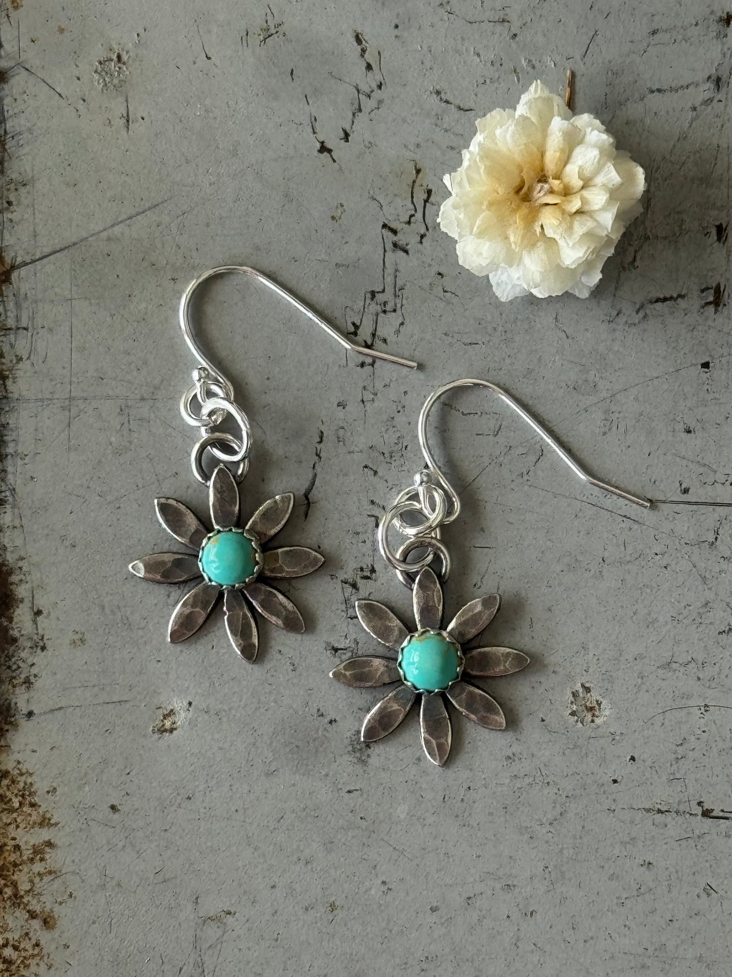 Kingman Turquoise flower earrings