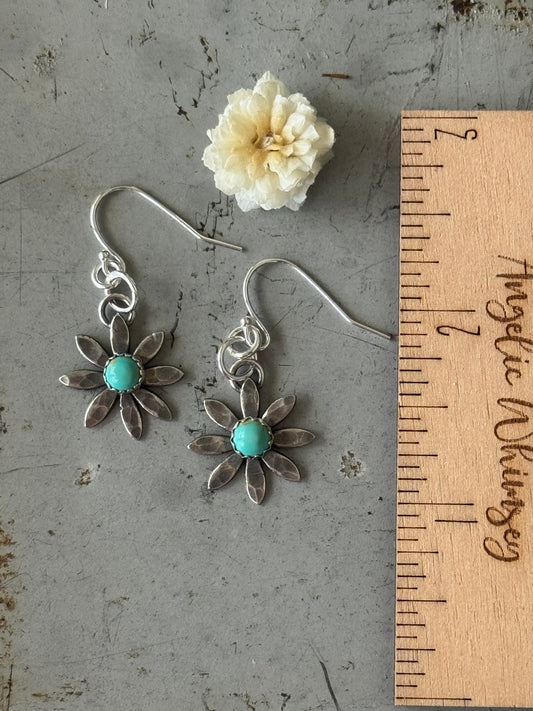 Kingman Turquoise flower earrings