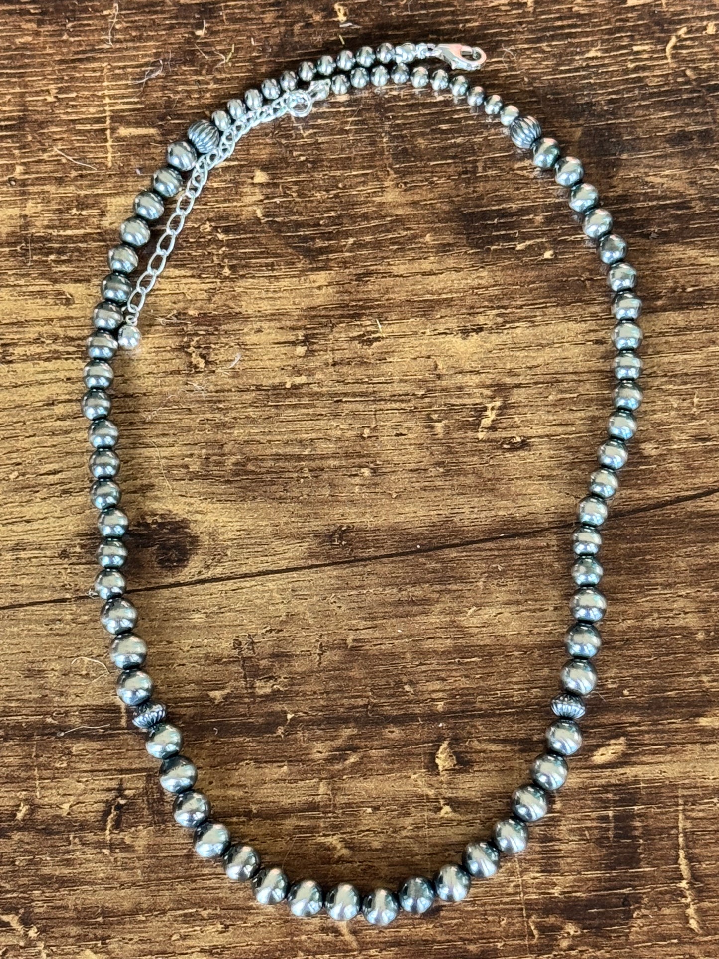 18" + 3" extender Navajo Pearl necklace