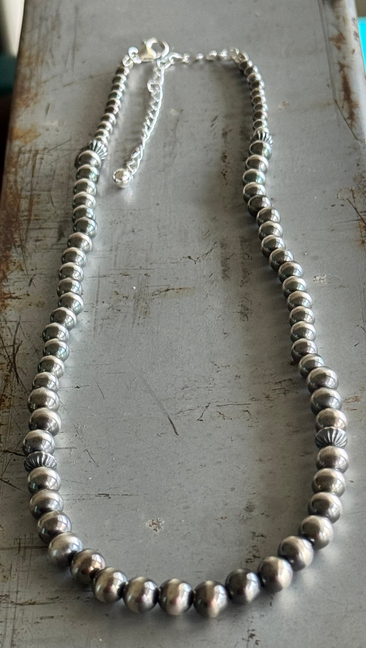 18" + 3" extender Navajo Pearl necklace